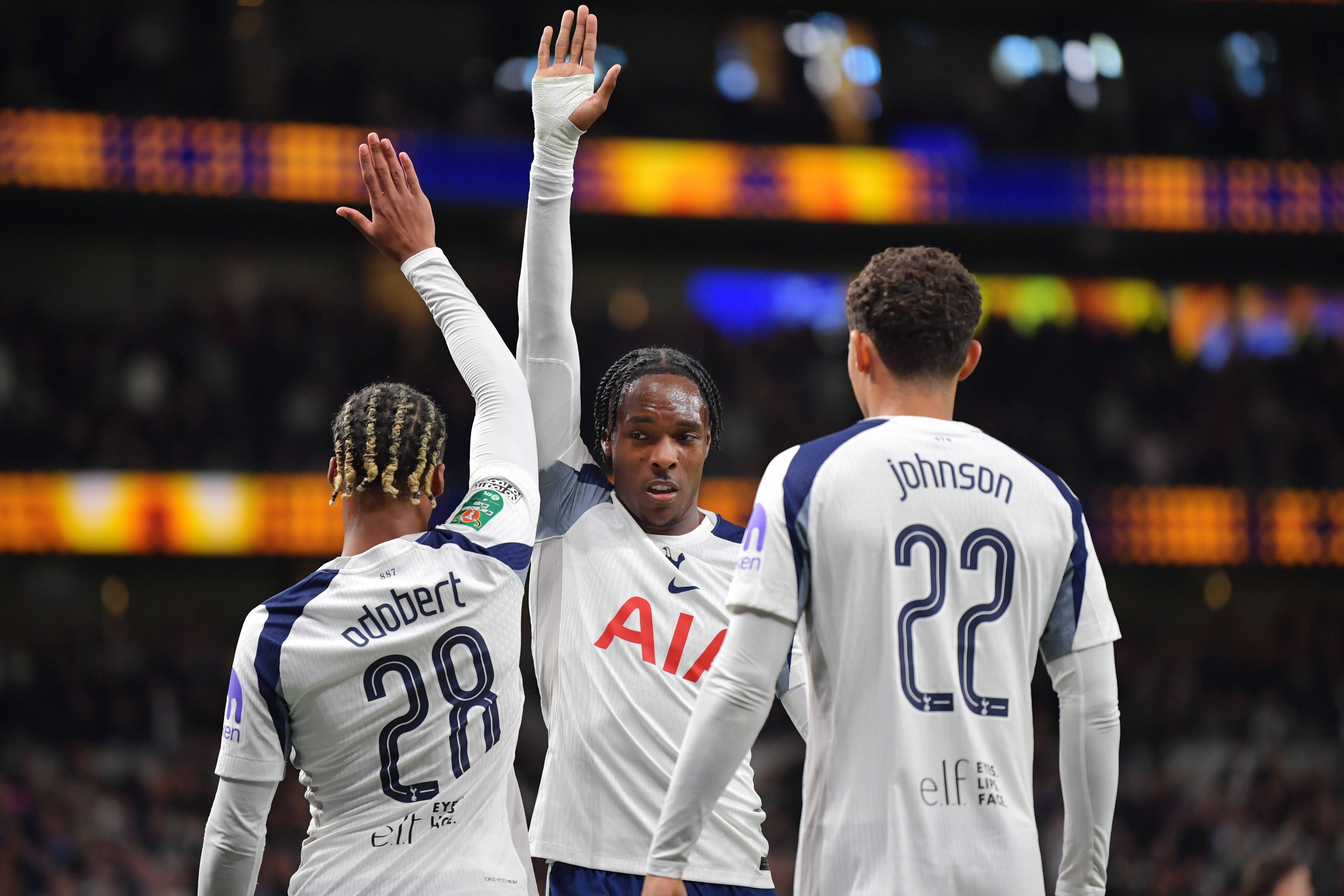 爱游戏平台-今晚斯图加特备战葡超，迎来里程碑细节曝光，话题不断，阵容厚度经受考验的简单介绍