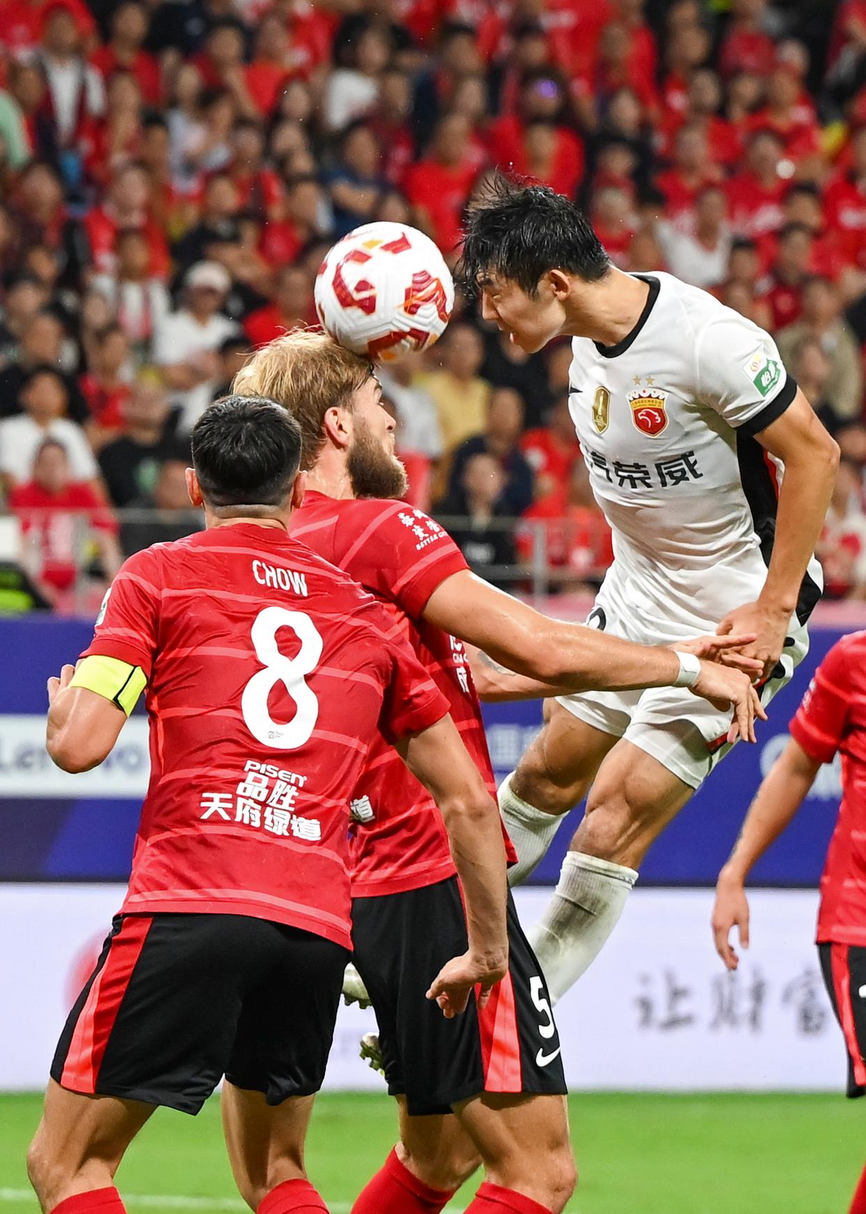 爱游戏娱乐-关于关键时刻体能课后，成都蓉城复出首秀备战中超，底气十足，赛程密集仍需轮换的信息